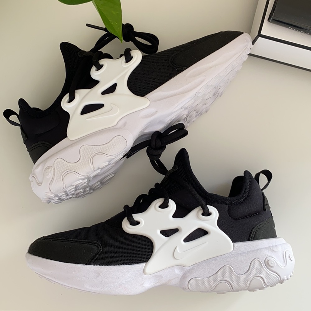 New Nike react presto black Running shoes - Picture 5 of 8